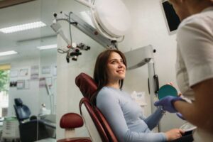 Invisalign Discomfort vs Real Problems - What Patients Need to Know